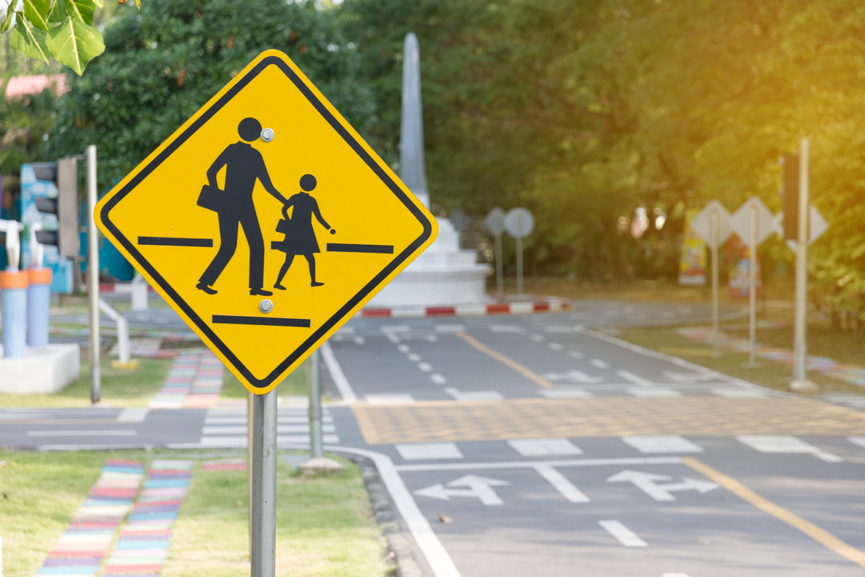 What Age Can Kids Walk to School Alone in the United States